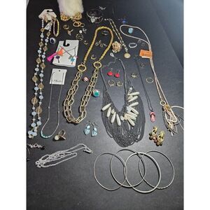 **Sale** Wearable jewelry lot / bundle
